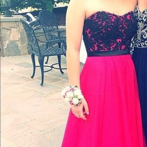 Exquisite La Femme prom dress